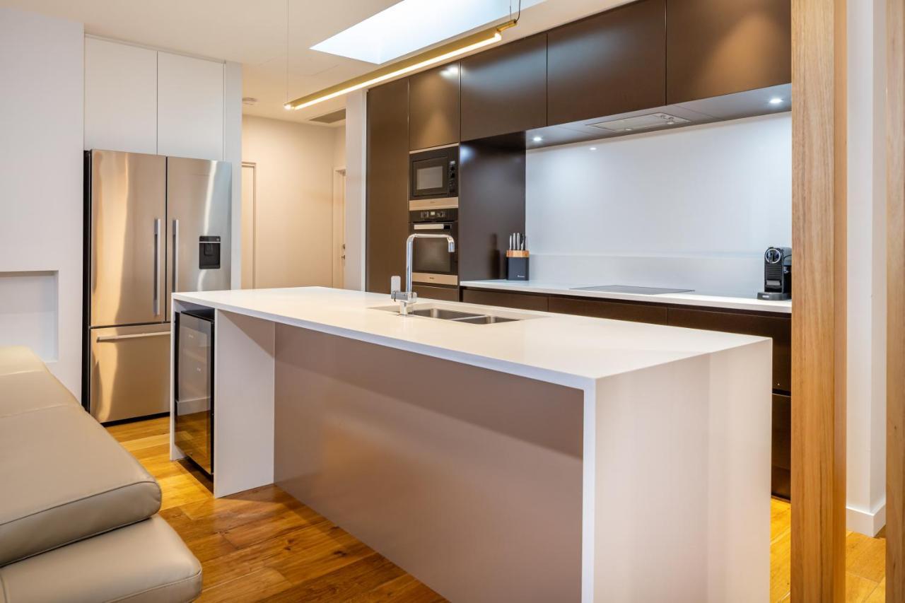 Penthouse On The Promenade Apartment Бейтманс Бей Екстериор снимка
